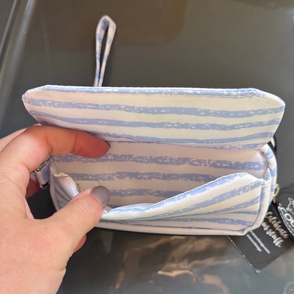 Scout Light Blue and White Wristlet - Picture 3 of 3